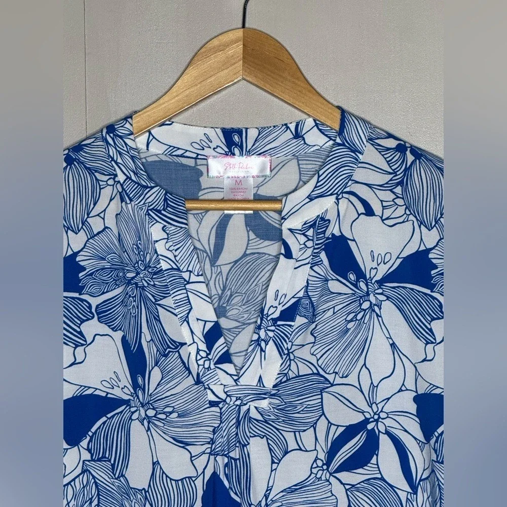 Steff‎ Parker Blue White Floral Rayon Blouse V Neck Tie Front M - Picture 3 of 5
